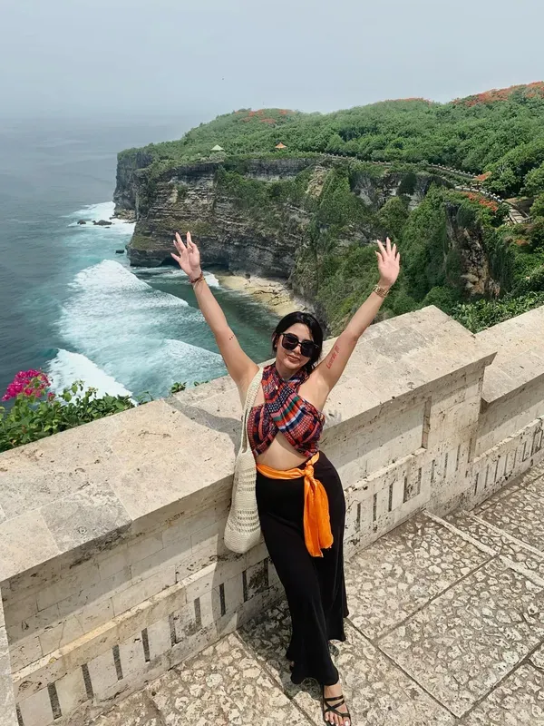 Uluwatu Temple visitor photo 5
